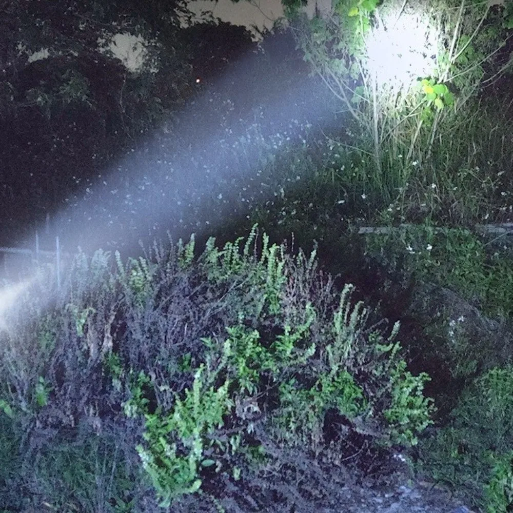 Ultra-Bright Solar Flashlight Long-Lasting COB Side Light Outdoor Strong Light Flashlight Focused Light USB Rechargeable