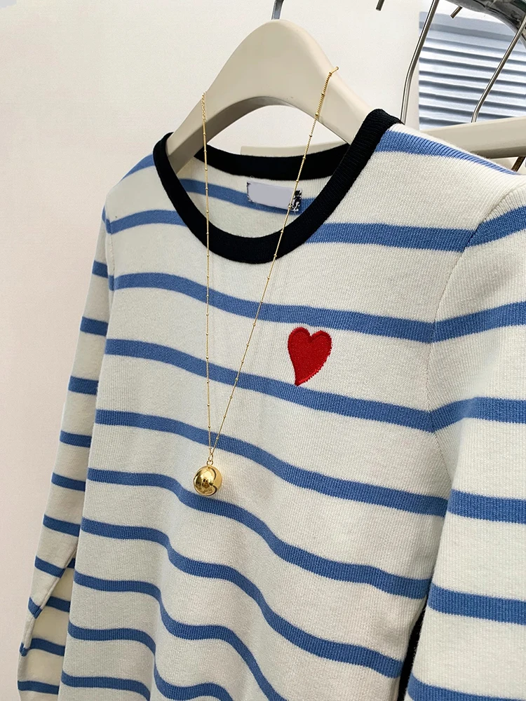 Autumn Winter New Striped Sweater Design Sense Niche Long Sleeved Knitted Sweater Women Fashion Round Neck Tops