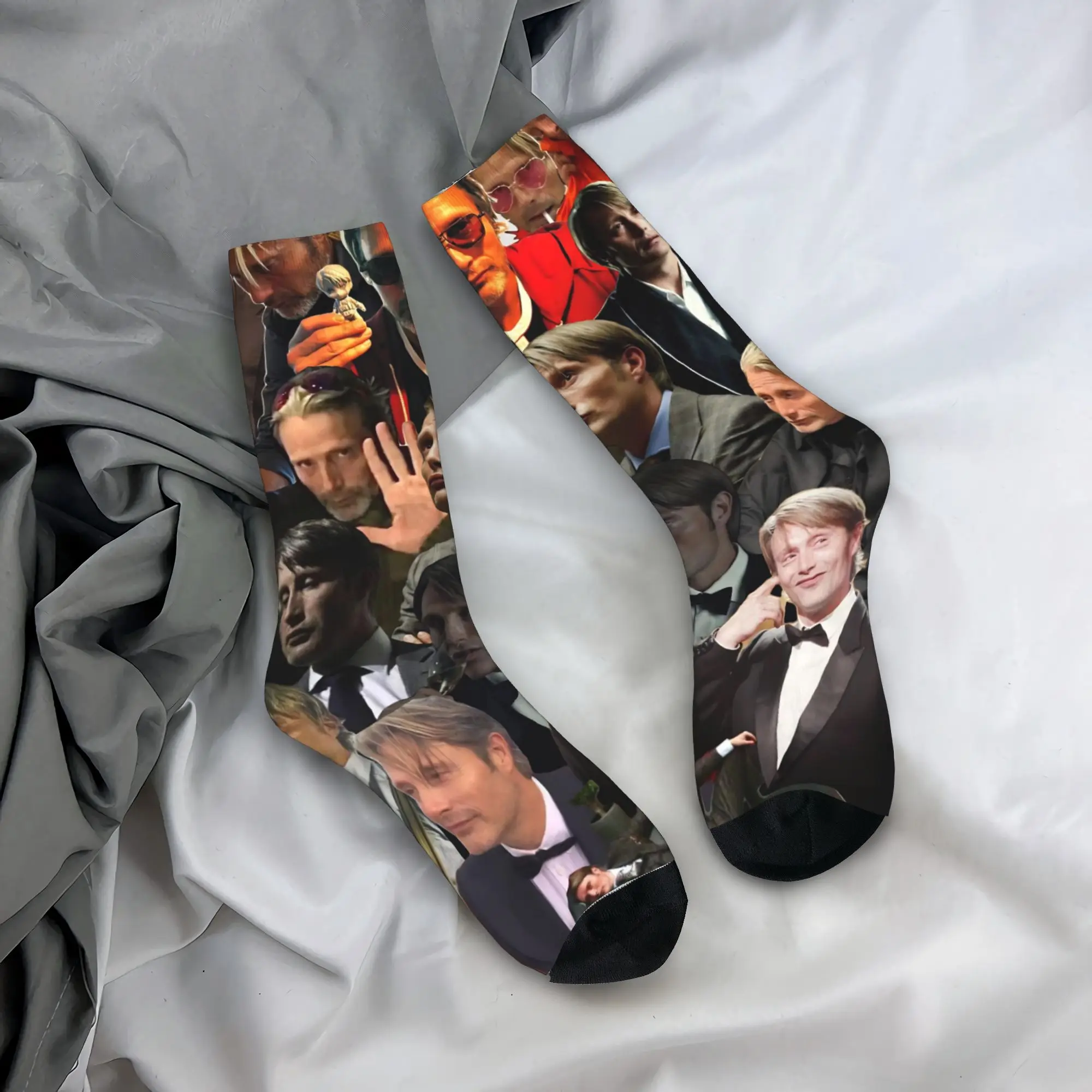 

Взрослые мужские носки Mads Mikkelsen Датские актеры Фото чулки Осенние современные мягкие дышащие носки Нескользящие носки для бега с графикой