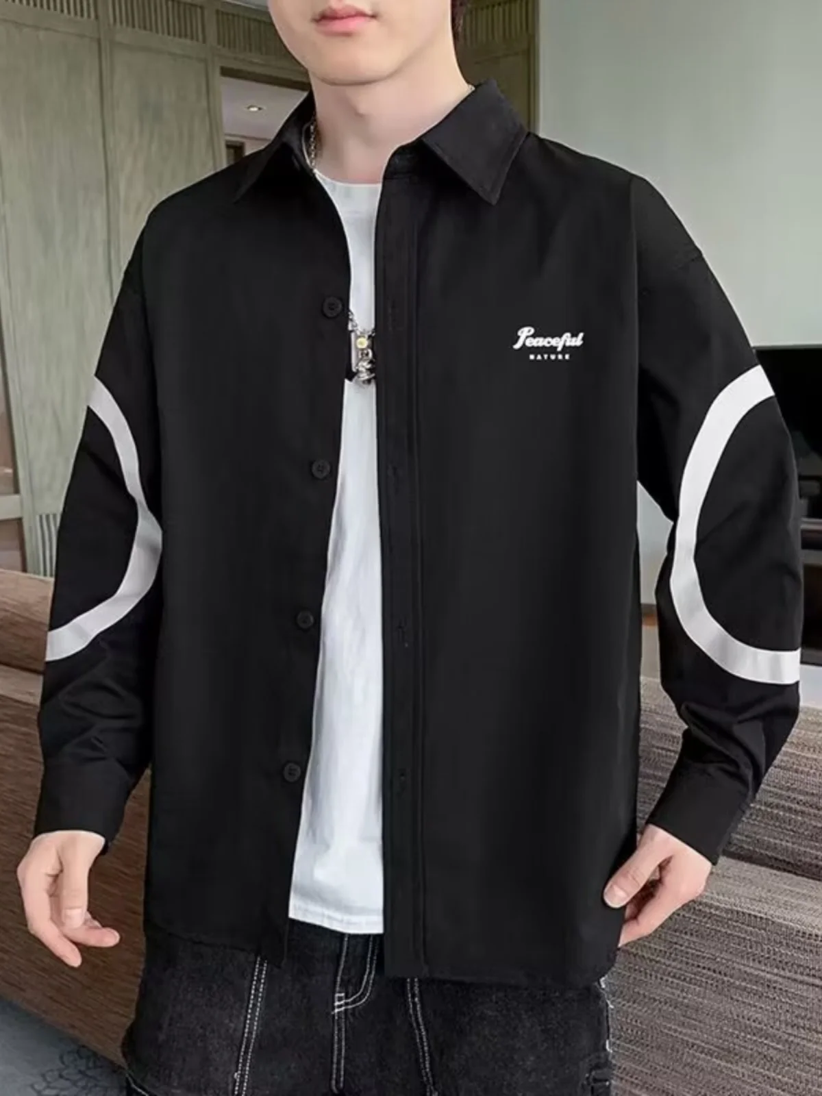 カジュアルルーズ長袖メンズシャツ春秋の新スタイルカラーブロック作業服ジャケットトレンディな若者のファッションスタンダードフィット