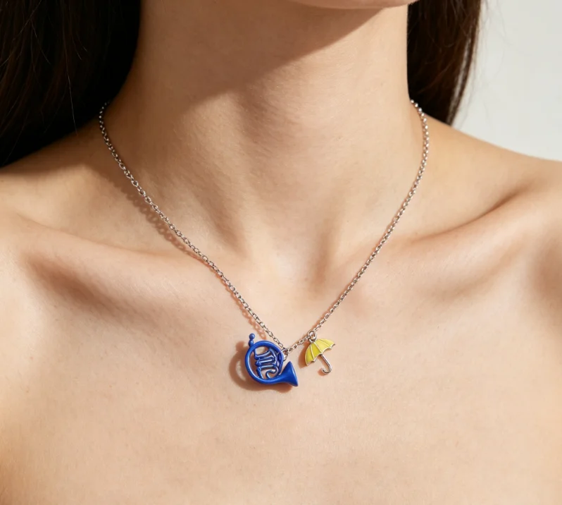 Fashion Vintage Charm Alice In Wonderland Torque The Album's Title Eat Me Drink Me Charm Pendant Alloy Bottle Pendant Necklace
