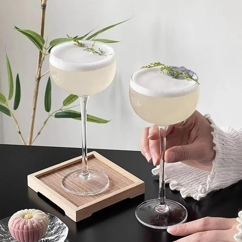 Japanese Style Handmade Cocktail Glasses Cups Atmosphere Wine Glass Cup Glass Goblet Tower Cups Wine Glass Cups Bar Kitchen Tool