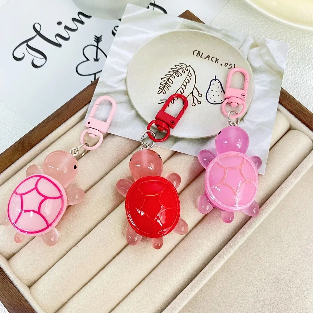 Glow in The Dark Turtle Keychain for Women Bag Pendant Cute Luminous Tortoise Key Chains Animal Keyring Girl Friend Gift