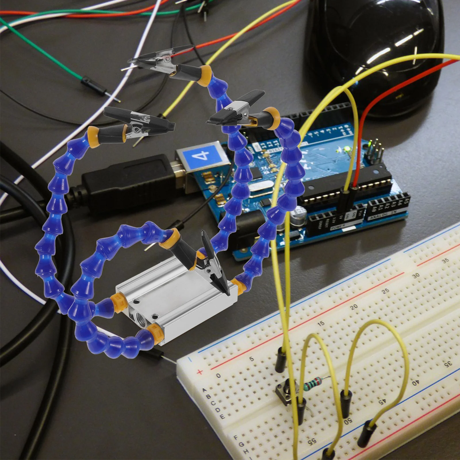 Four Hand Soldering Station Flexible Arms Compact Portable Welding Tool Holder Soldering Helping Hand for Repair