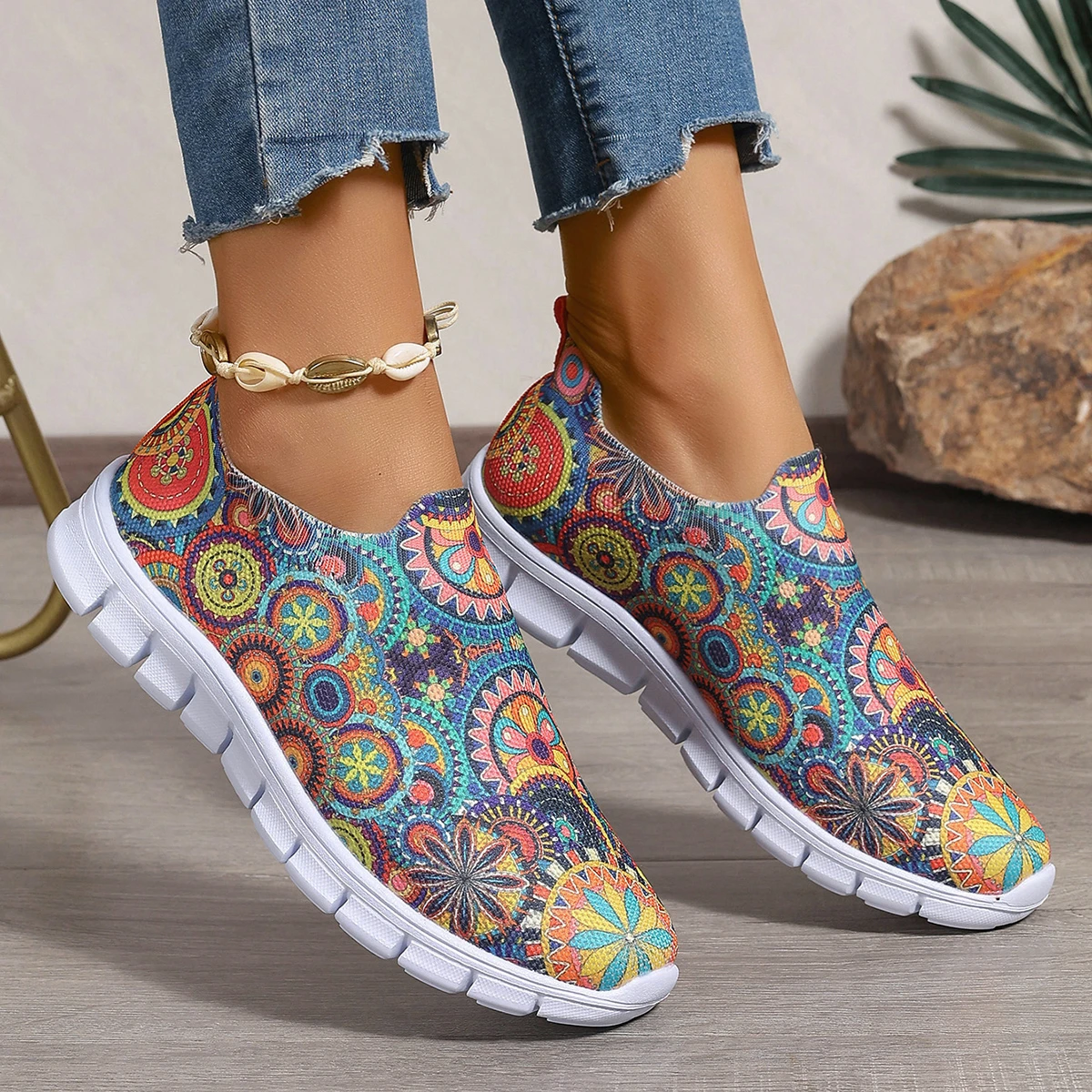 Zapatos informales para mujer, mocasines planos informales de nueva tendencia, zapatillas cómodas a la moda con punta redonda para primavera y otoño 2024