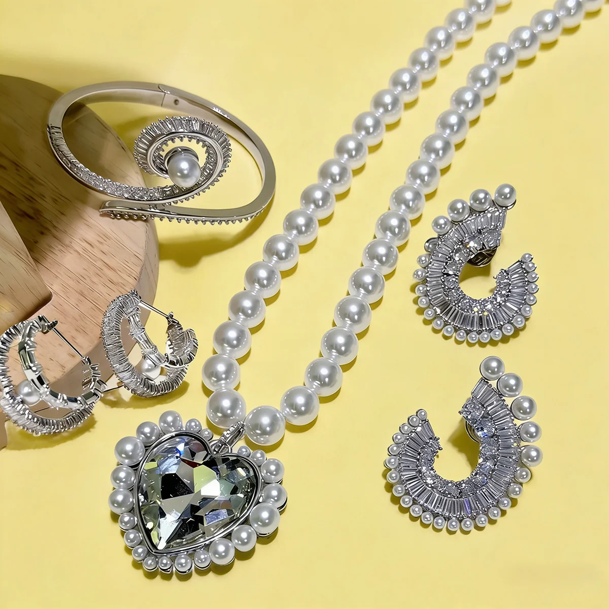 

Original 2026 New Fine Jewelry Set Pearl Nechlace Bracelet for Women Heart Earrings Romantic Jewelry Gift