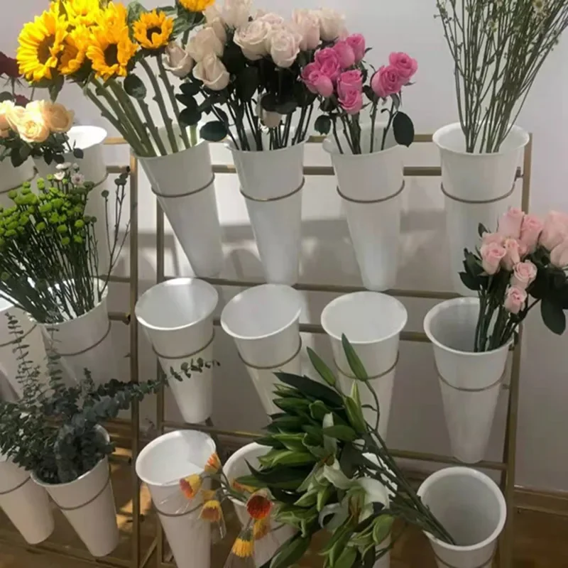 Flower shop display frame metal wrought iron frame movable assembly floor-standing  frame  plastic bucket fra