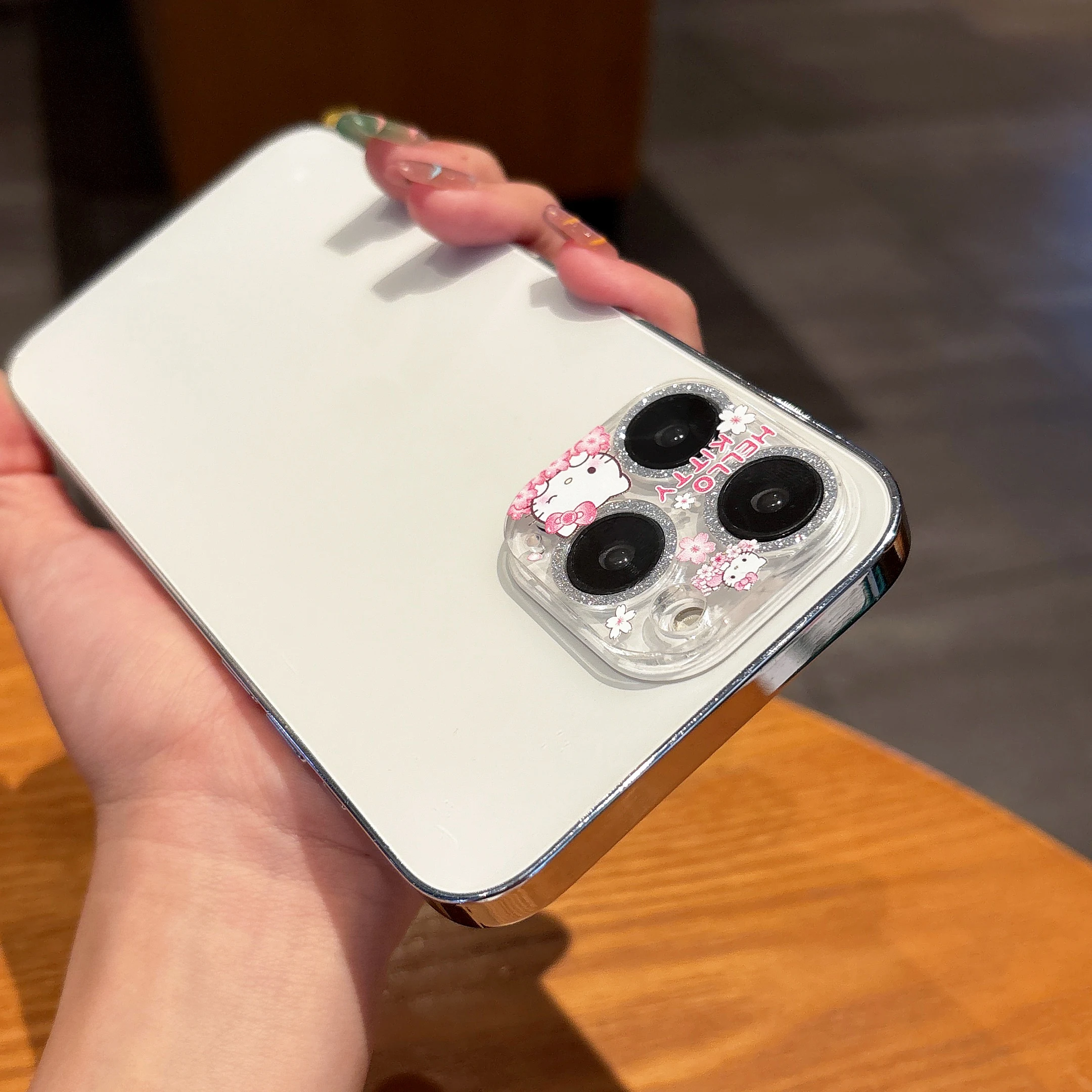 بريق بلينغ حامي عدسة الكاميرا آيفون 17 16 15 14 برو ماكس 16 13 واقيات الشاشة الزجاجية الواقية سانريو كيتي