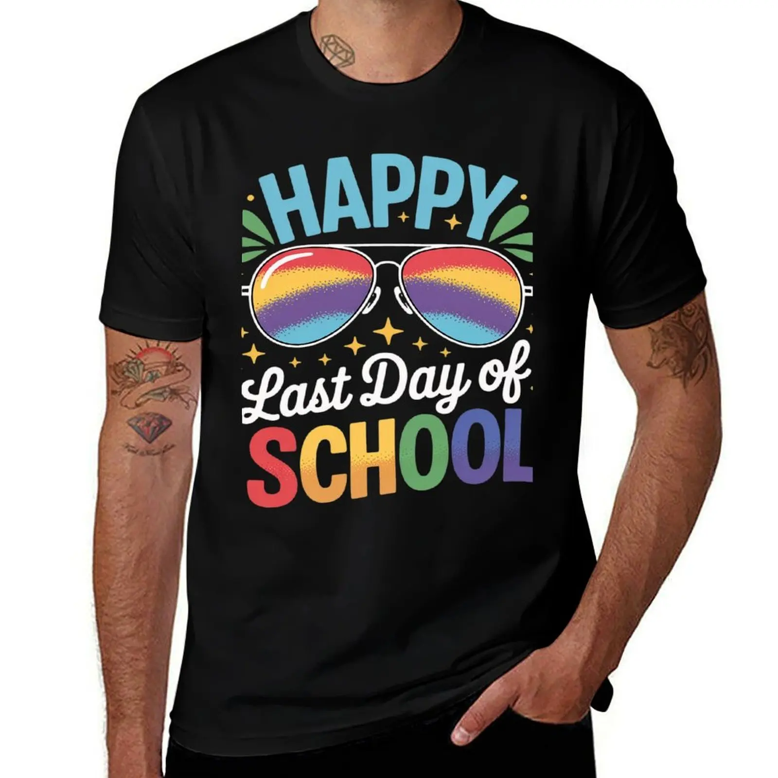 

Happy Last Day of School Teacher Student Graduation T-Shirt custom t shirt fashion shirts funny gifts sublime Men's t-shirts