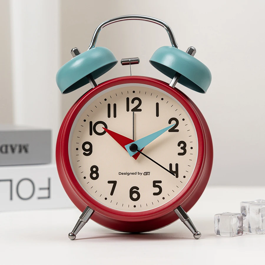 1 PCS Metal Children's Alarm Clock, Silent Operation Time, Bedroom Bedside Table Clock, Super Loud Ringtone Suitable for Sleepin