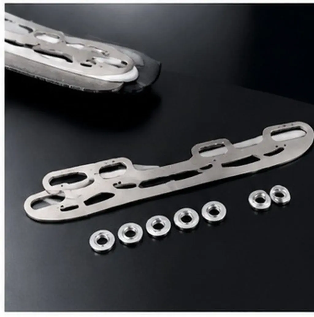 実用的な交換用ブレード、アイススケート用ローラーガード、スケート用アクセサリー、固定具、部品、スケート靴