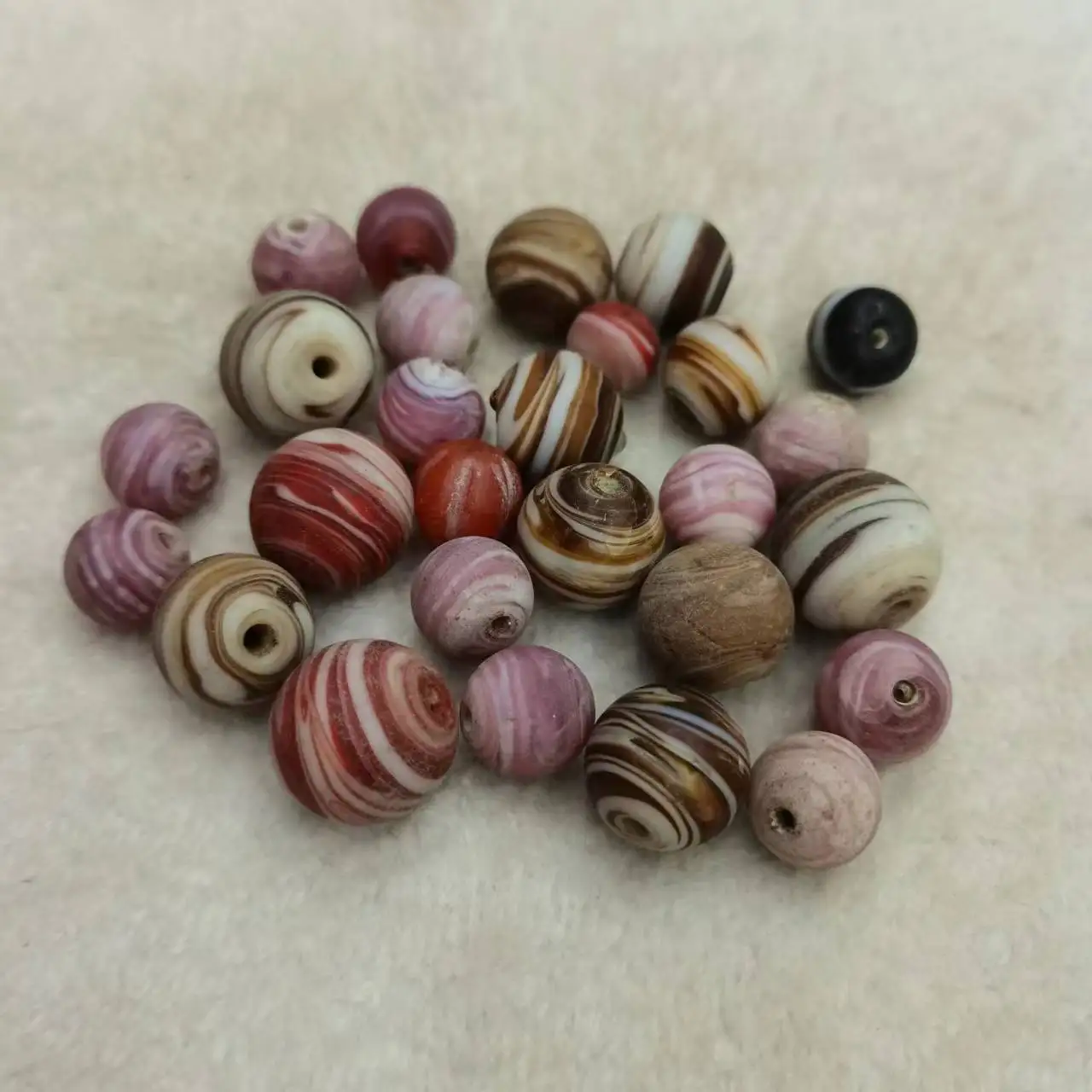 1pcs/lot natural matte retro old glass beads diy bracelet jewelry accessories colorful Twisted silk gem taki amulet precious