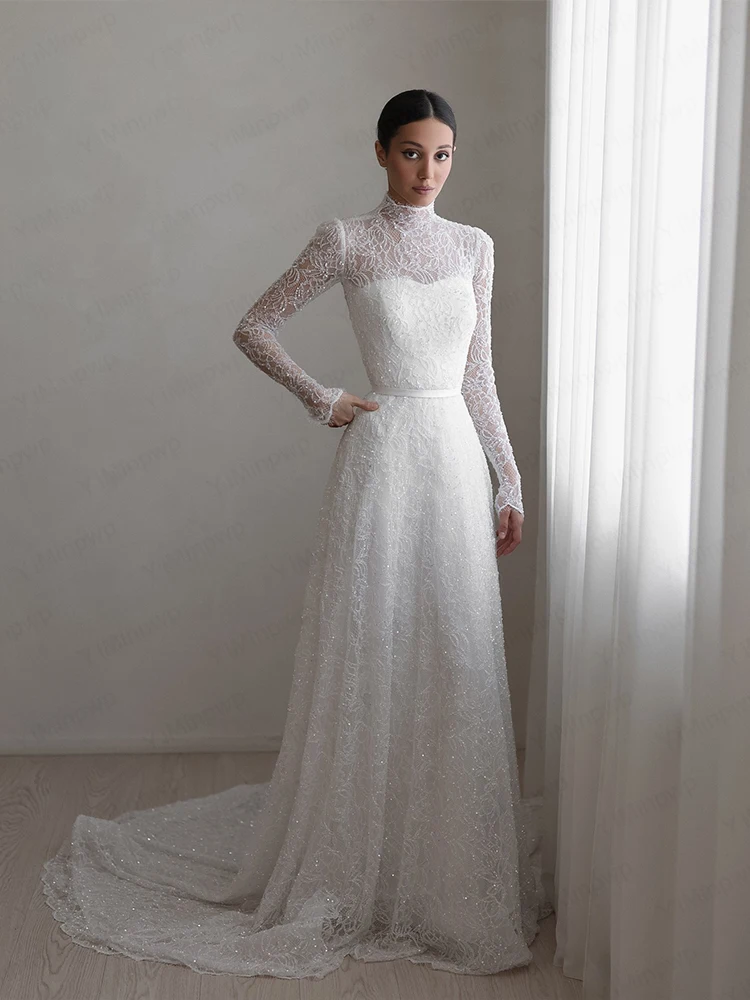 Abiti da sposa di lusso Collo alto Manica lunga Abito da sposa in pizzo Sweep Train A-Line Abito da sposa bianco Abito da sposa personalizzato