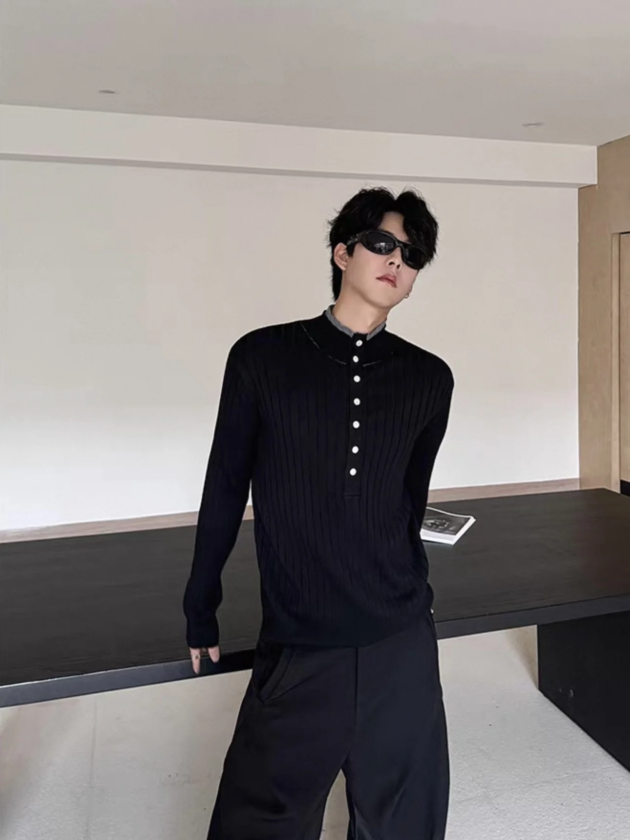 

Корейский мужской повседневный трикотаж Ne, свитер Thi Stripes, цветная основа, осень-зима, облегающий крой, универсальный irt