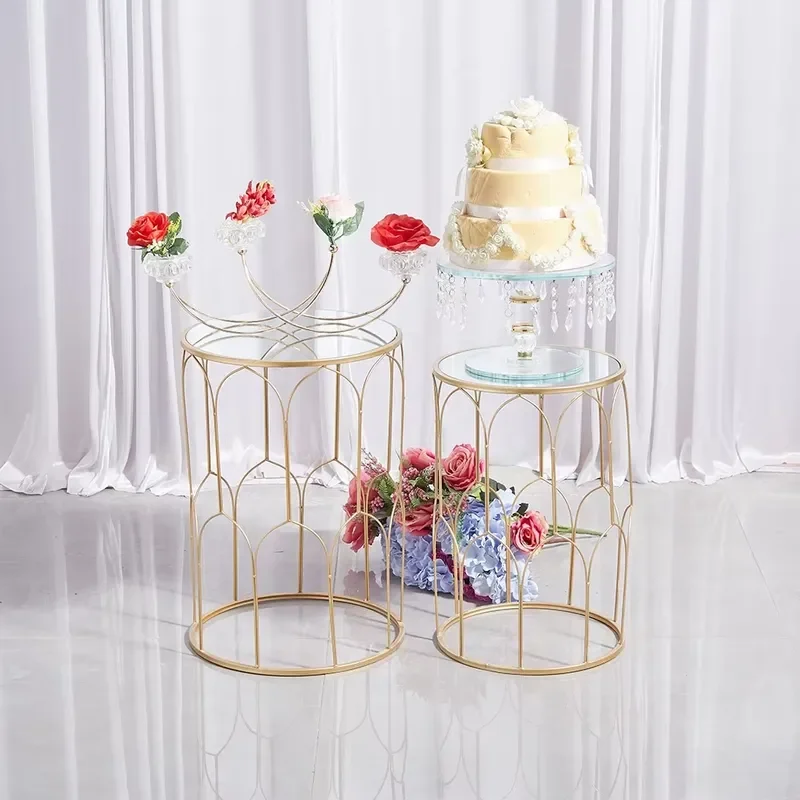 Cheap Price Iron Metal Gold Frame Glass Mirror Top Turn Cake Table for Cake
