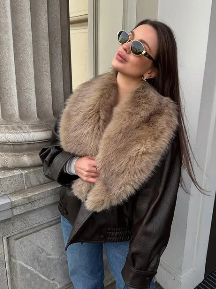 

TFAFXY Casual Chic Fur Collar Leather Jackets Women V Neck Long Sleeve Double Buttons Coats Fashion 2025 Winter Streetwear Coat