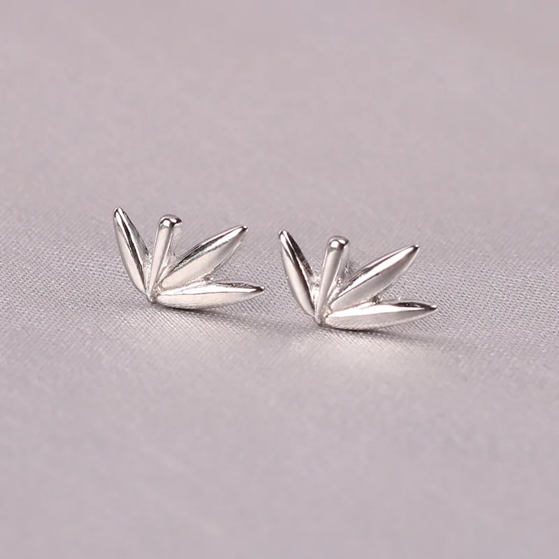 Charm Butterfly Silver Color Stud Earring Bird Earring Wholesale Cheap  New Engagement Women Earring Gift