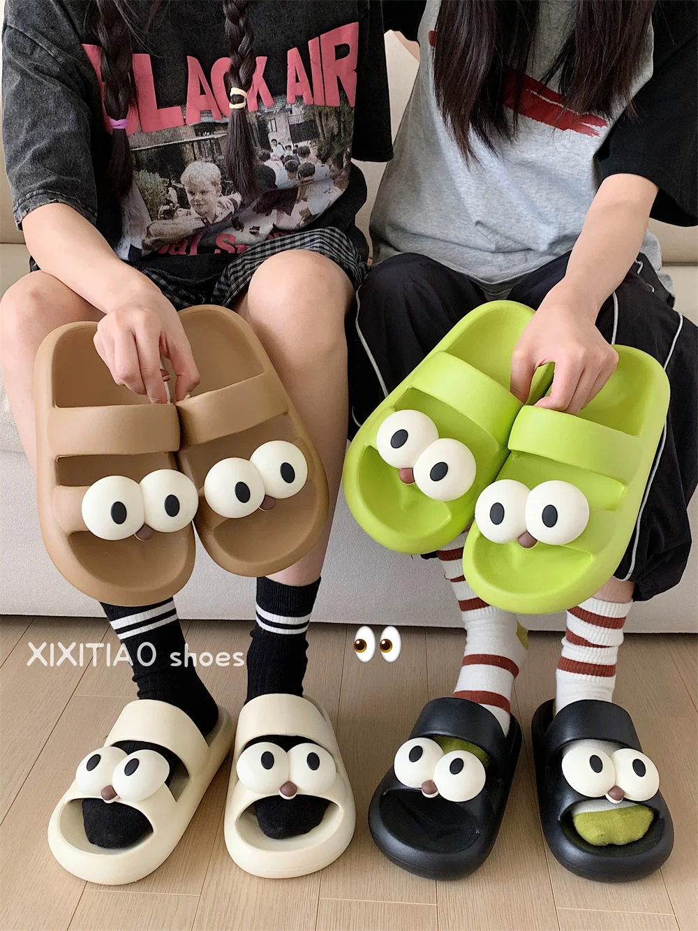 

Big Eyed Couple Sandals Summer Man Women Slipper Thick Soles Fashionable Beach Double Strap Slippers For Outerwear