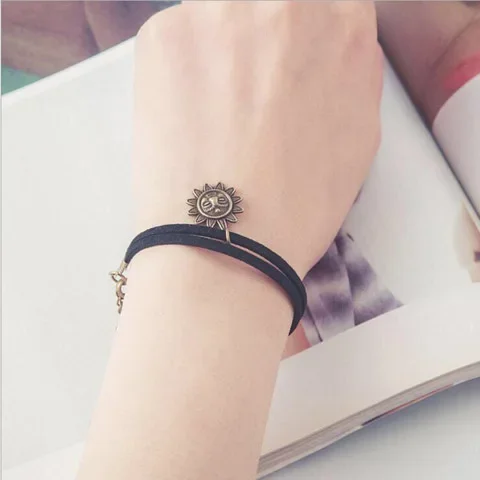 Реквизит для косплея из фильма Леона, профессиональная Лолита, Матильда, кулон «Солнце», шейная цепочка, ожерелье, женский воротник, женская одежда, аксессуары