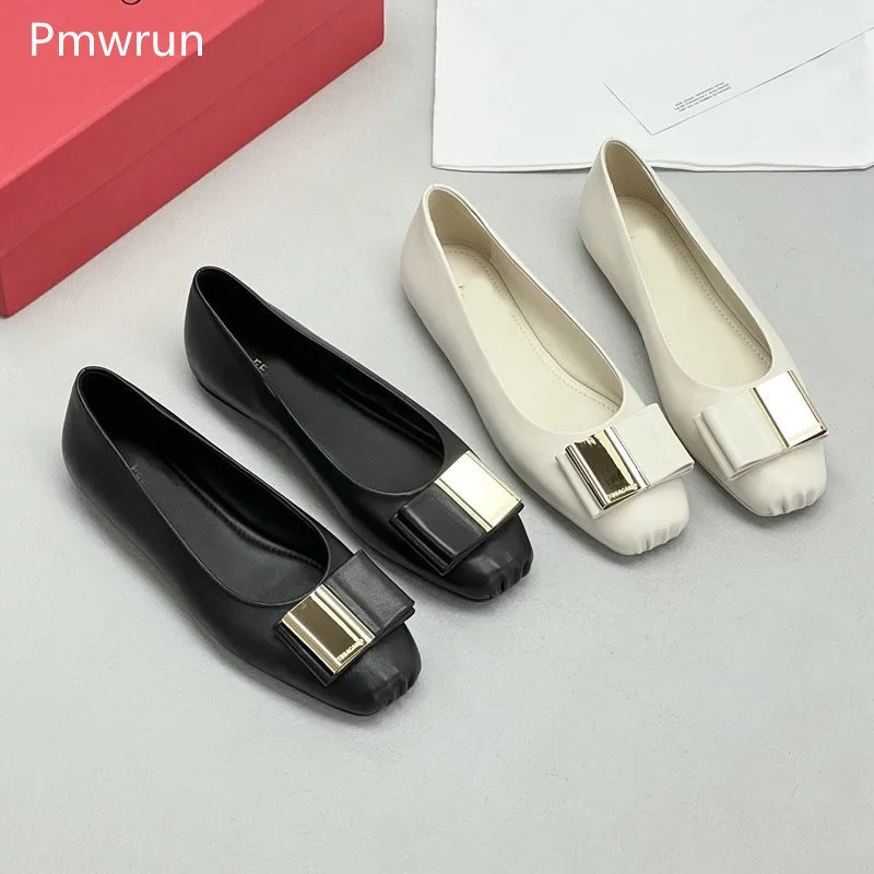 2024 Summer sandals Ballet flats Metal bow buttoned feet feel soft and comfortable classic everything