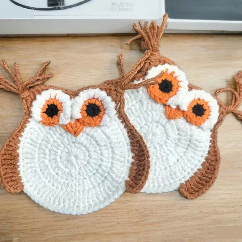 Wholesale of new European and American cartoon owl coasters hand-hooked funny animal heat insulation pads