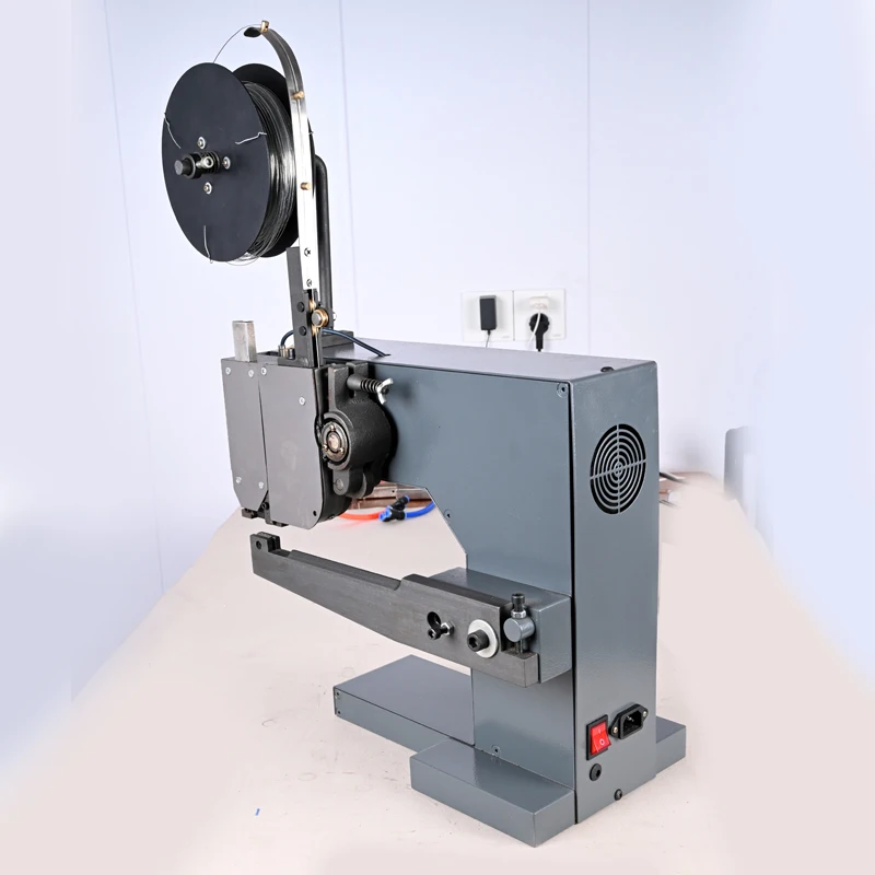 High Efficient 150 Staples/Min Horizontal Vertical Needle Option 1-3.5mm Carton Automatic Electric Wire Box Stitcher Machine