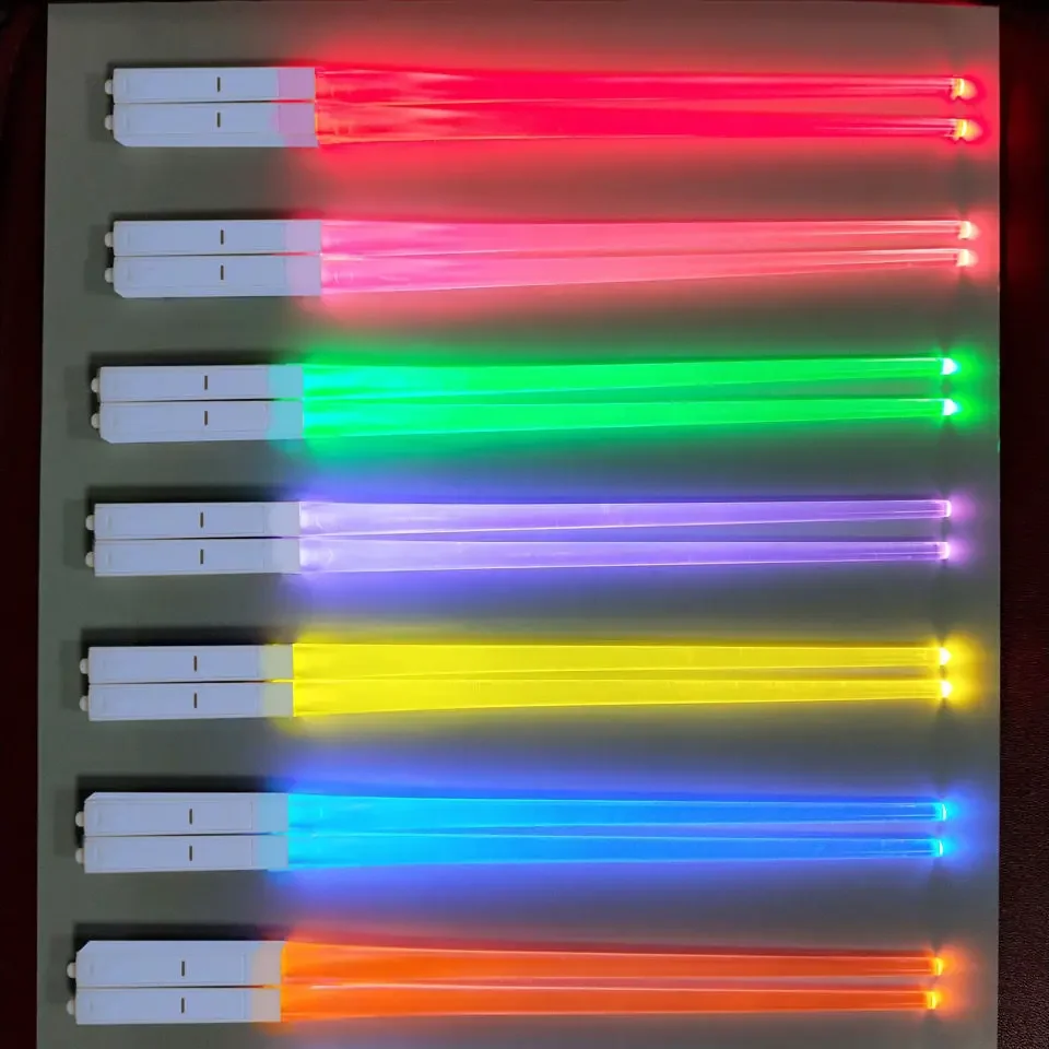 1Pair LED Luminous Chopsticks Light Up Dinning Party Tableware Multicolor Kitchen Accessories Led Stick Kitchenware Idea Product