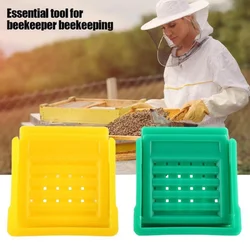 1pcs Beehive Nest Door Entrance Honeycomb Ventilation Window Hive Fence Bees Anti Escape Barrier Vent Garden Beekeeping Tools