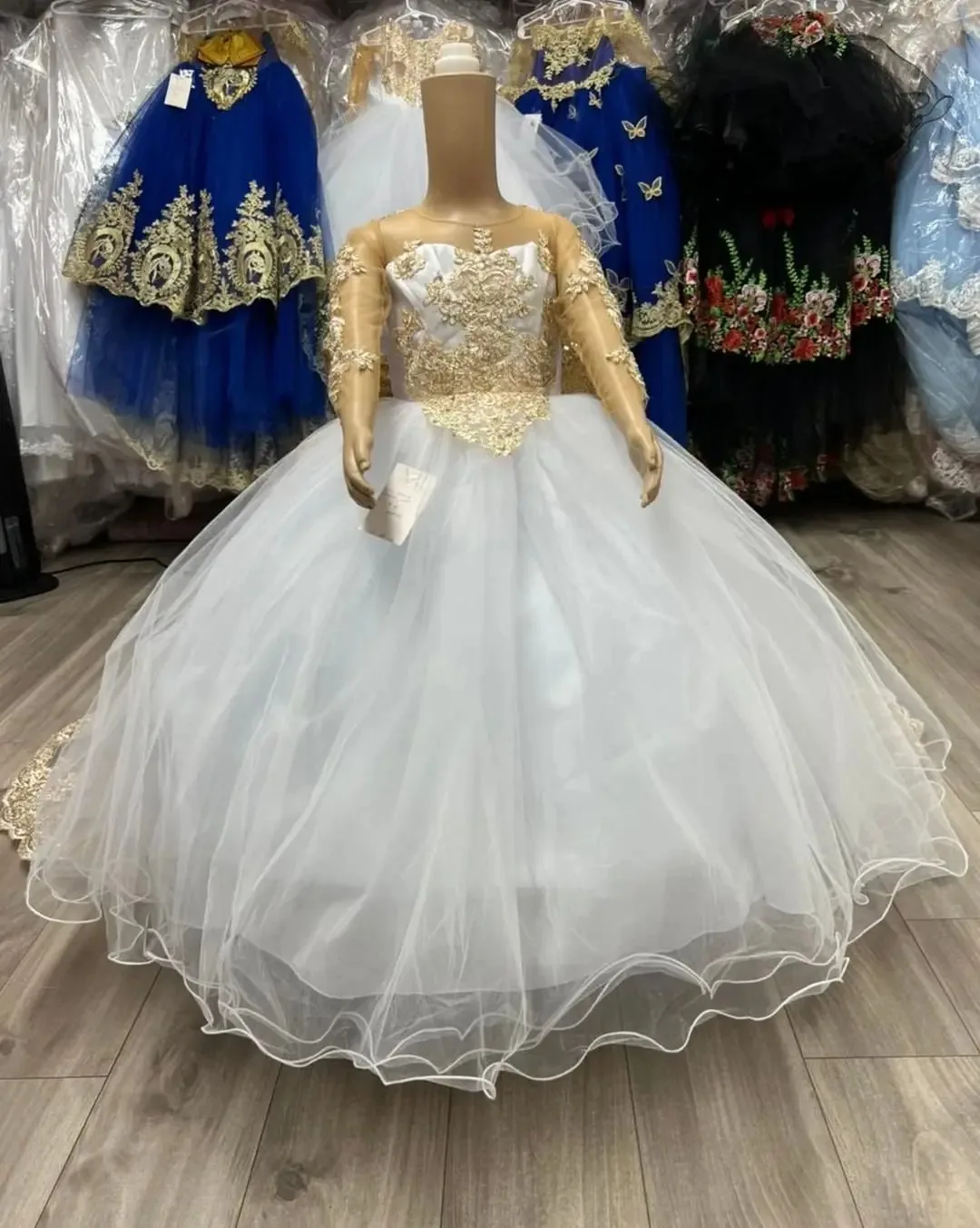 Abiti da ragazza di fiori per matrimonio con fiocco applicazioni in pizzo lunghezza pavimento ragazza festa di compleanno per bambini abito da prima comunione personalizzato