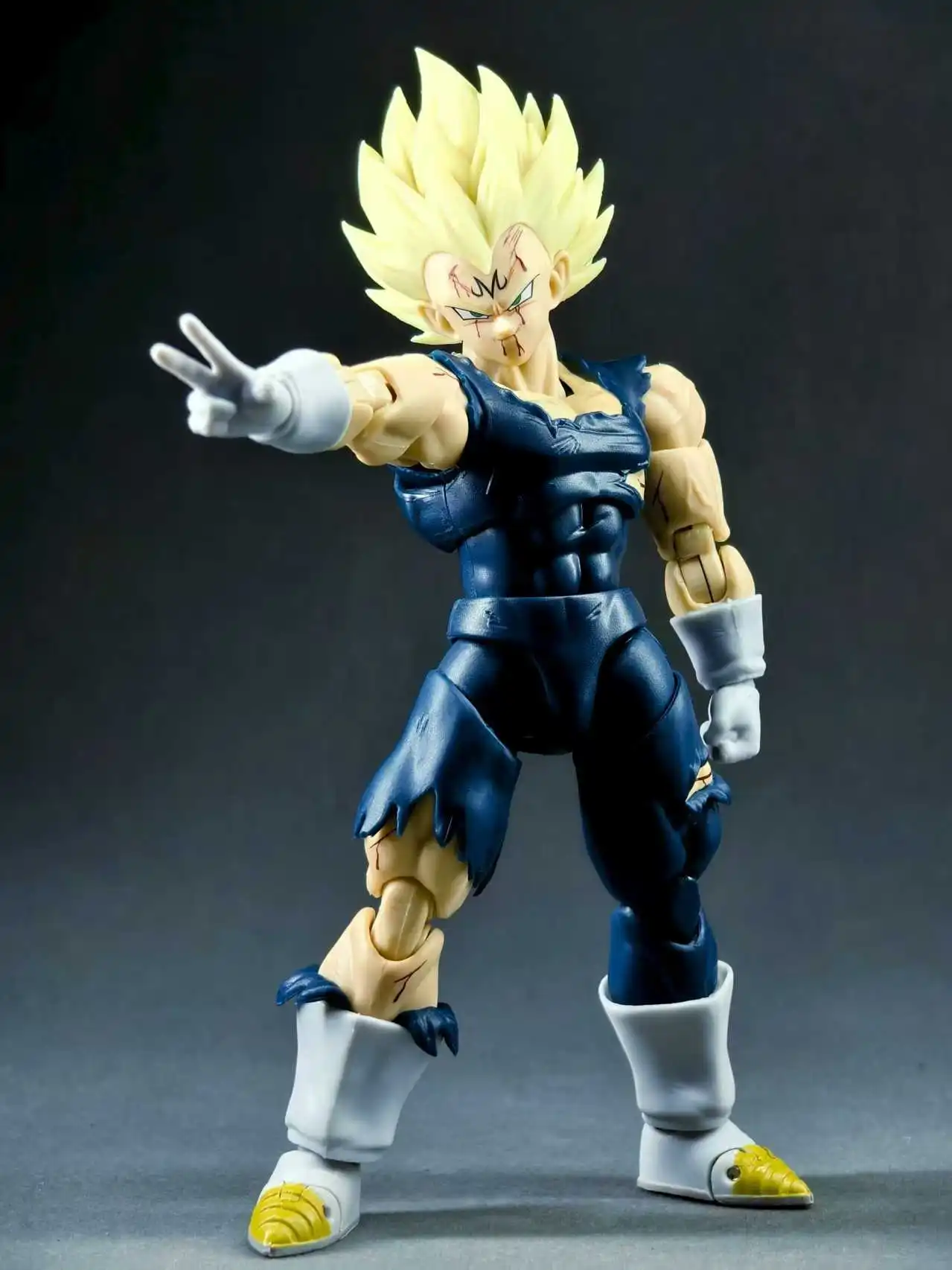 

В наличии Black Hole & TK Dragon Ball Majin Vegeta Version B Коллекционная модель украшения