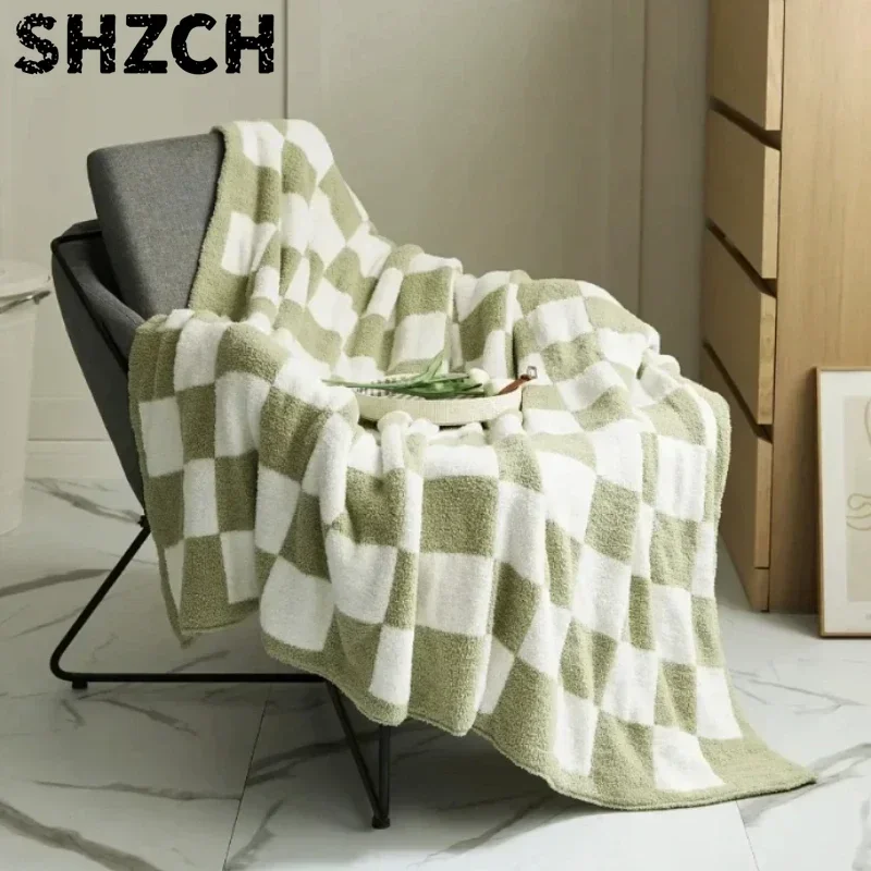 Checkerboard Plush Throw Blanket Super Soft Sherpa Fleece with Chunky Knit Texture Modern Geometric Cozy Blanket for Home Decor