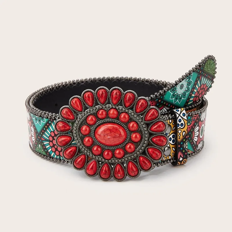 

Пояс с рубиновой пряжкой и принтом американских ретро-аксессуаров, модное и нишевое украшение в богемном стиле.