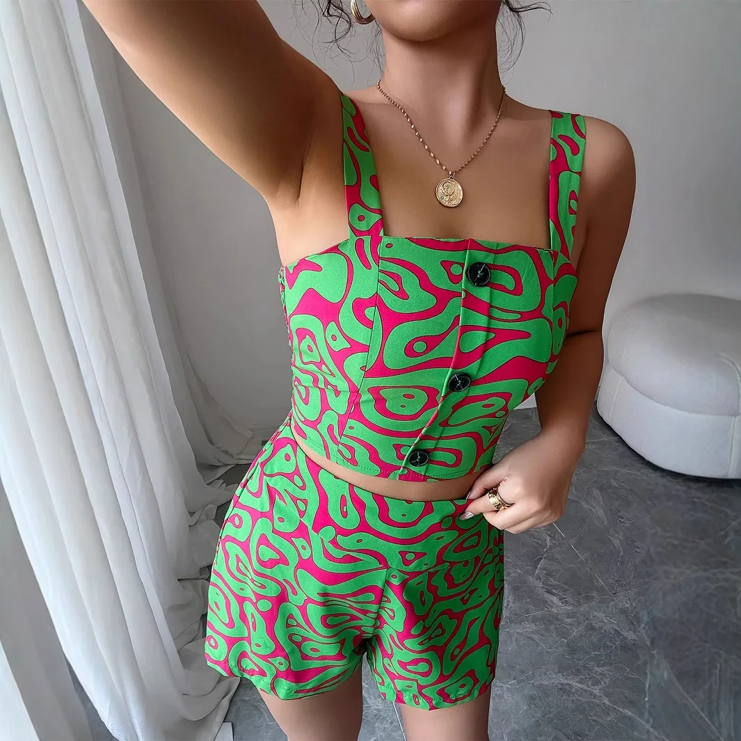 Conjuntos cortos Dos piezas Pantalones cortos estampados Bolsillos con cremallera Jersey Tops Tanques Botones empalmados Slim 2025 Casual Ligero elástico