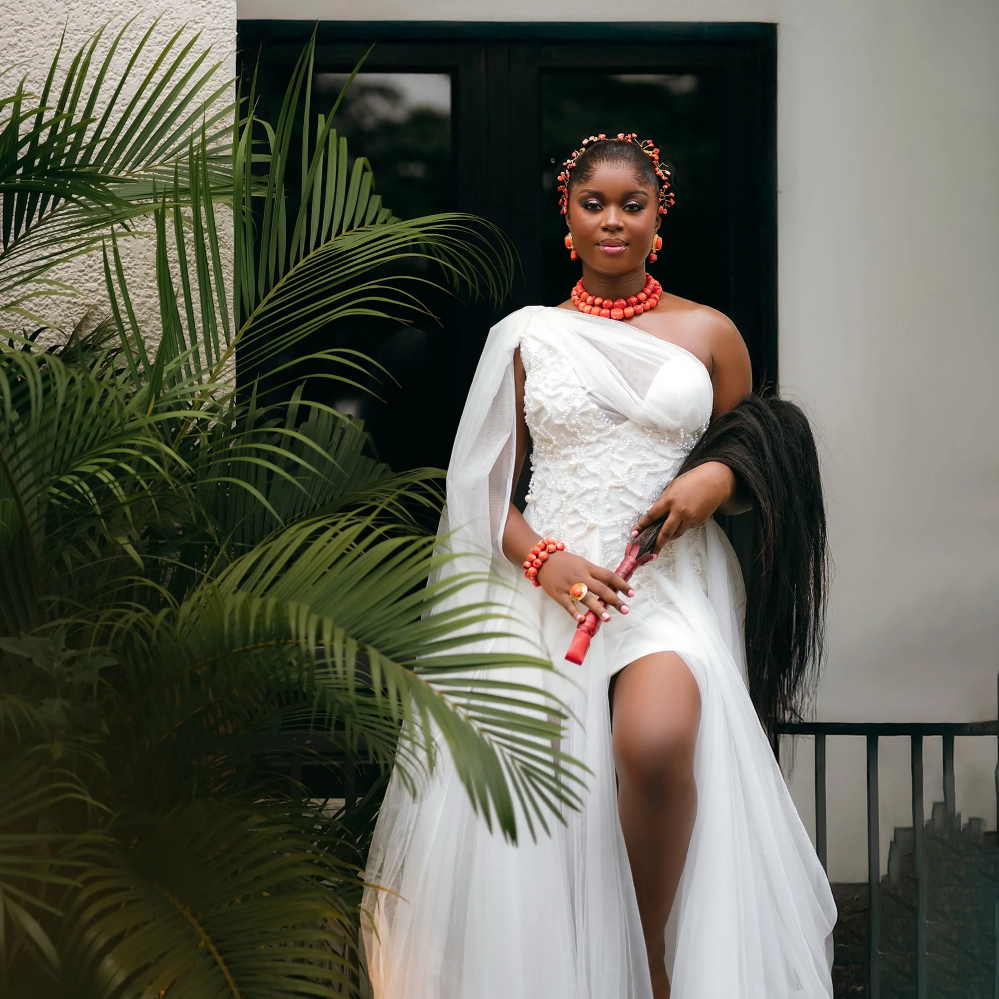 African Pearls Wedding Robes for Bride Bridal Shower Dress One Shoulder Split Pre-wedding Photoshoot Morning Robe Customized