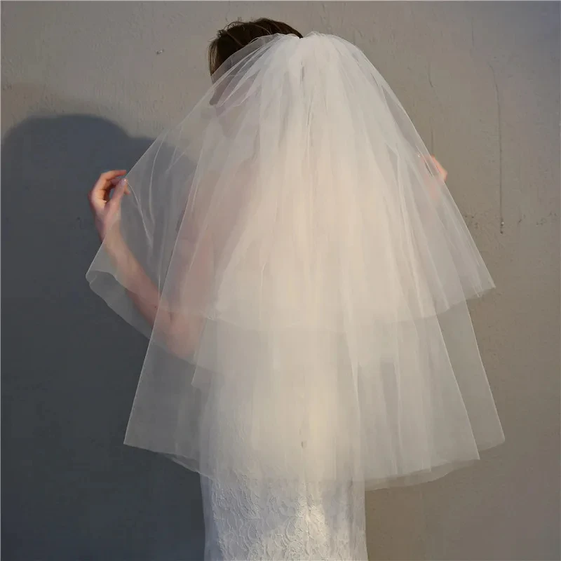 

Cut Edge Two Layers Bridal Veil with Comb Cheap Voile Mariage Party Beach Hair Accessories