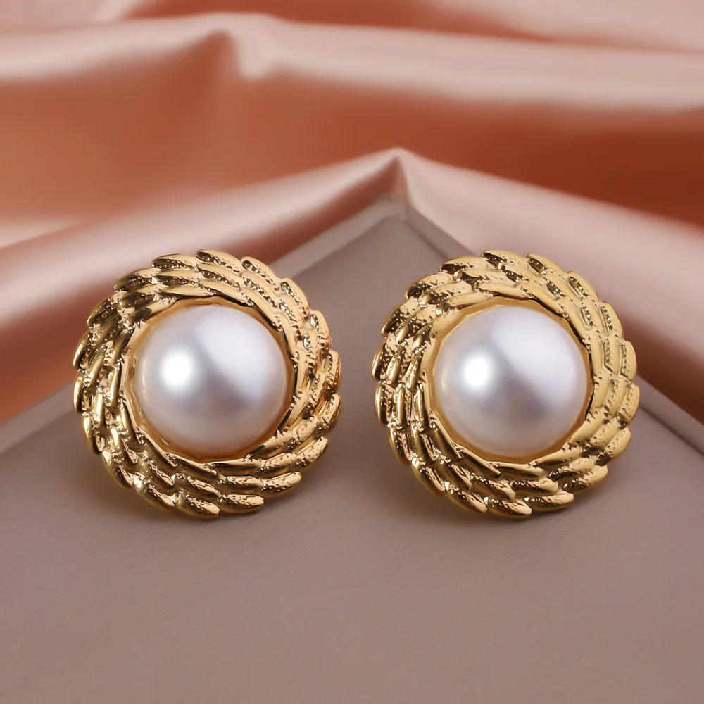 Fashionable French Retro Stainless Steel Women's Stud Earrings, Geometric Artificial Pearl Gold Color Metal Earrings