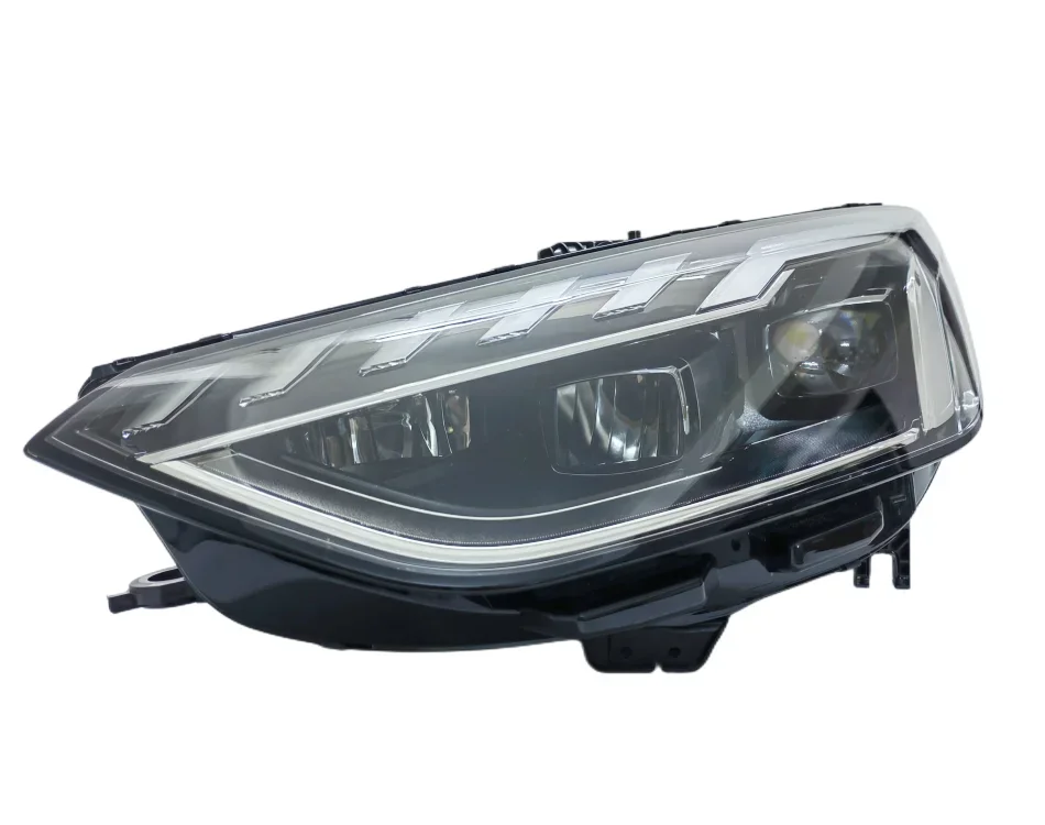 Suitable for high-quality automobile headlights For A4L B10 B11  LED daytime running lights Automatic