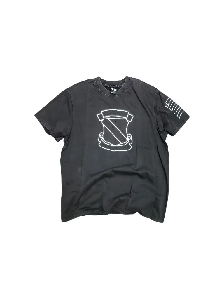 Lmyer No. 9 06 Archive Shield Classic Water Washed Distressed Short Sleeved Black and White T-shirt