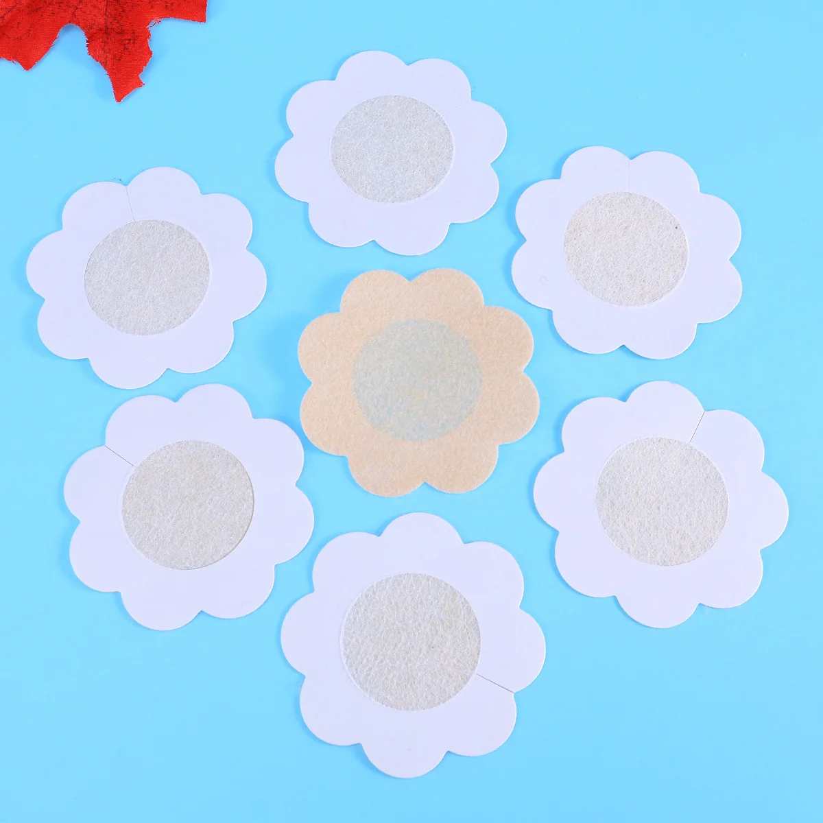 50 زوجًا من ملصقات الثدي غير المرئية، وسادات صدر غير منسوجة قابلة للتنفس لملابس علوية شفافة بدون حمالات #6