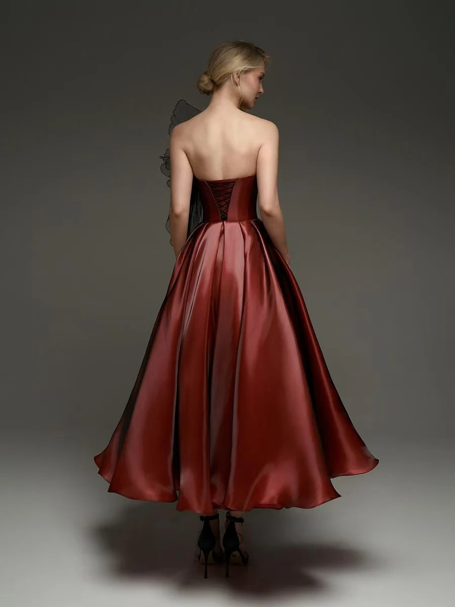 MODX Moderne Donkerrode Avondjurken Strapless Strik Theelengte Formeel Evenement Gelegenheidsjurken Zijde Satijn AANGEPASTE