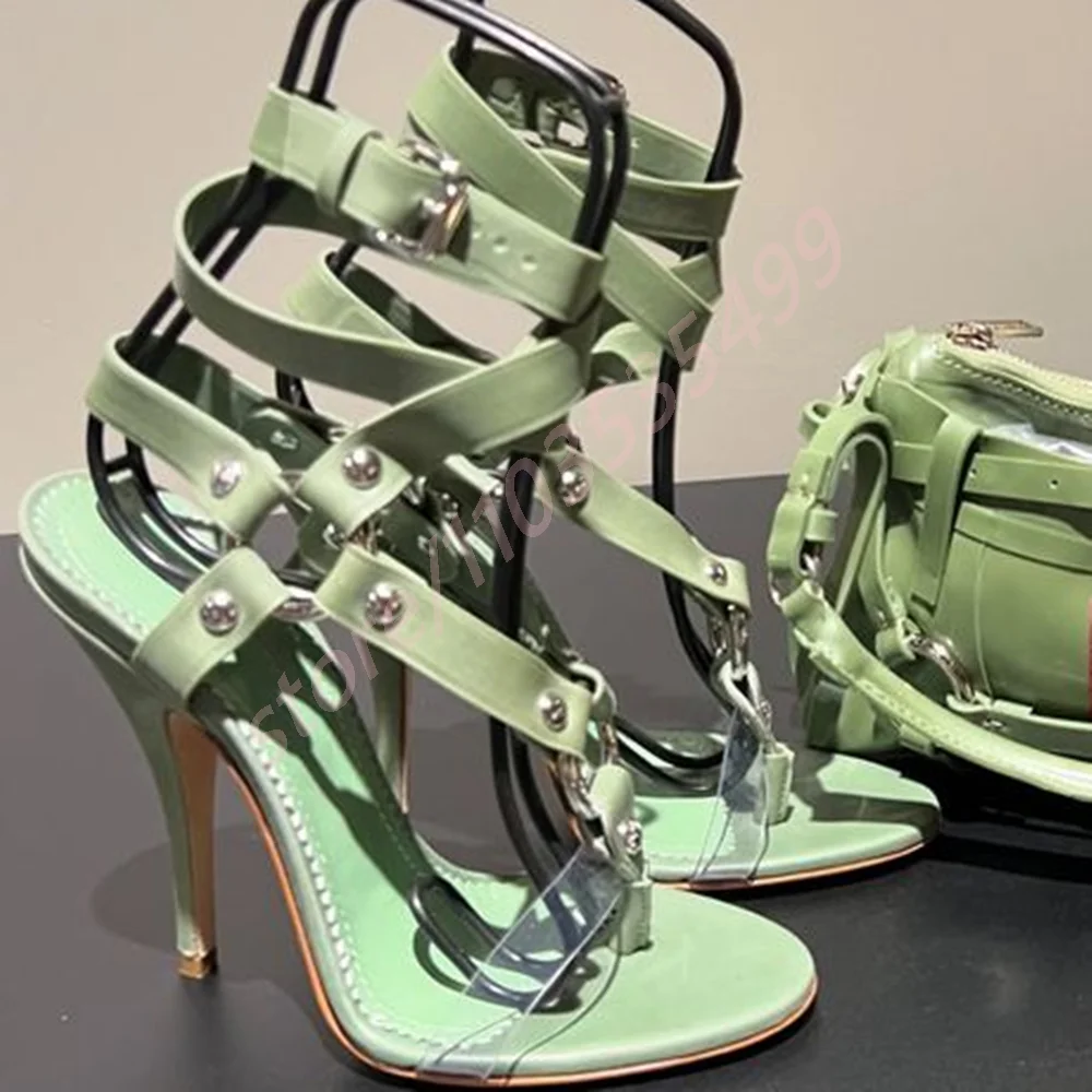 

Сексуальные женские подиумные римские сандалии, новинка лета 2023, сандалии с открытым носком Ins, стильные сандалии с пряжкой, зеленые/черные модные повседневные сандалии для вечеринок