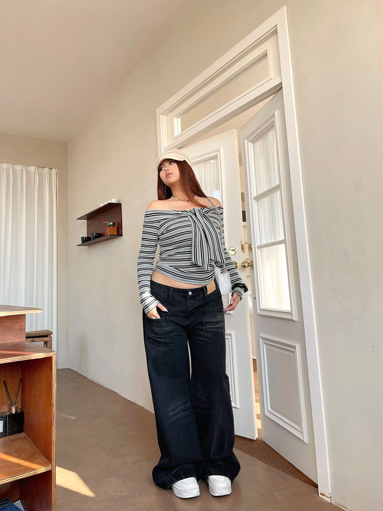 

High Waist Wide Leg Street Sle Retro American Denim Jeans for Women plus Size Straight Leg Long Pants Casual Pure Color