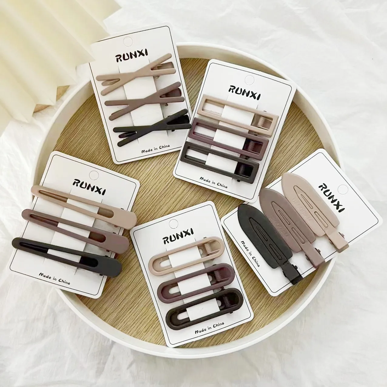 

Hot-selling Korean style of gradual change color metal hairpin bangs clip seamless clip brown headgear