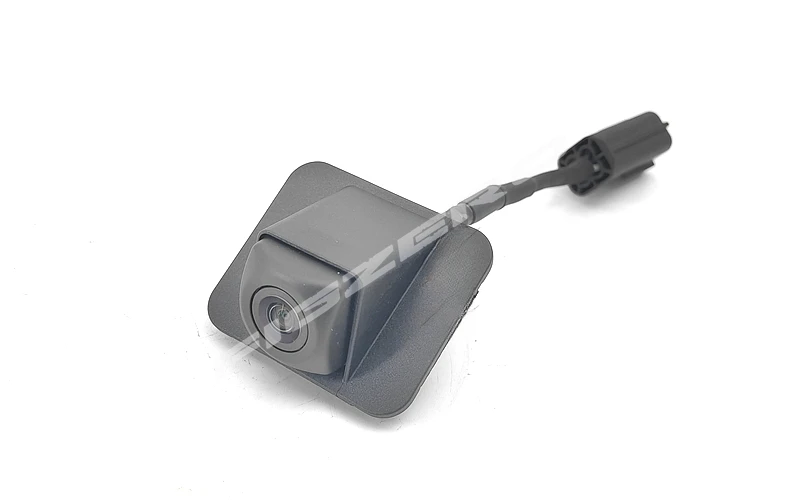 Figzero Brand New Reversing Rear View Camera for Geely Binray