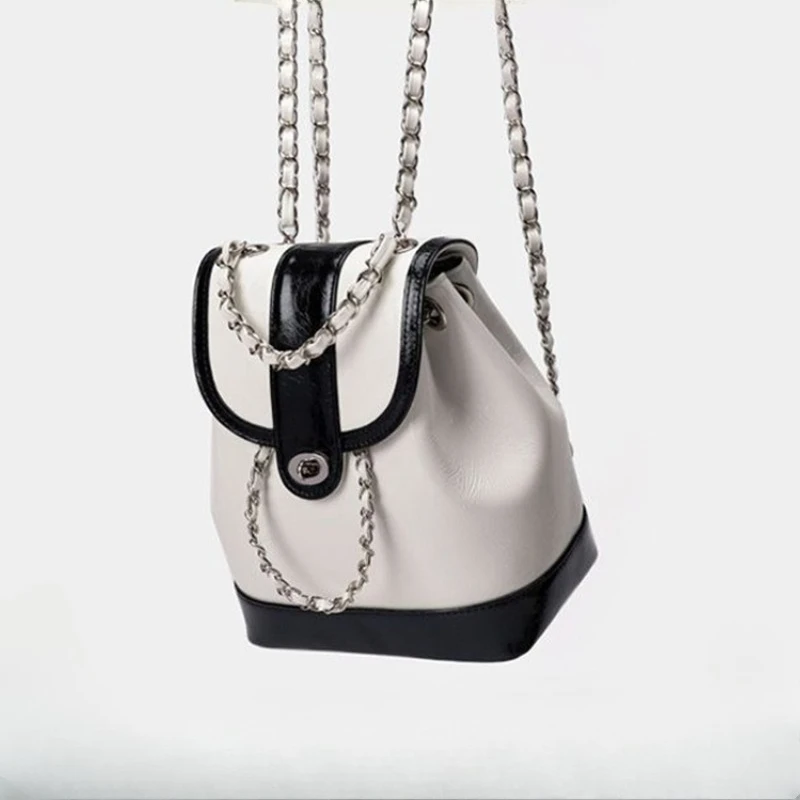 

Женский рюкзак Маленькая ароматная цепочка Модный рюкзак Студенческий рюкзак Маленькая сумка