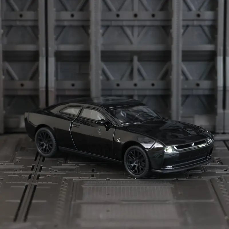 1:32 Dodge Hellcat adorno de modelo de coche de aleación, puertas y capó de motor, el maletero se puede abrir para juguetes para niños