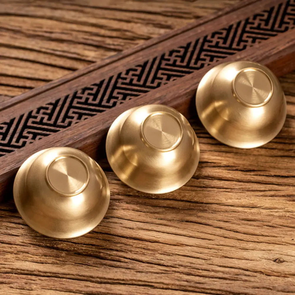 Brass Water Offering Cup Buddhist Worship Ritual Altar Vessel Wear Resistant Golden Home Decor