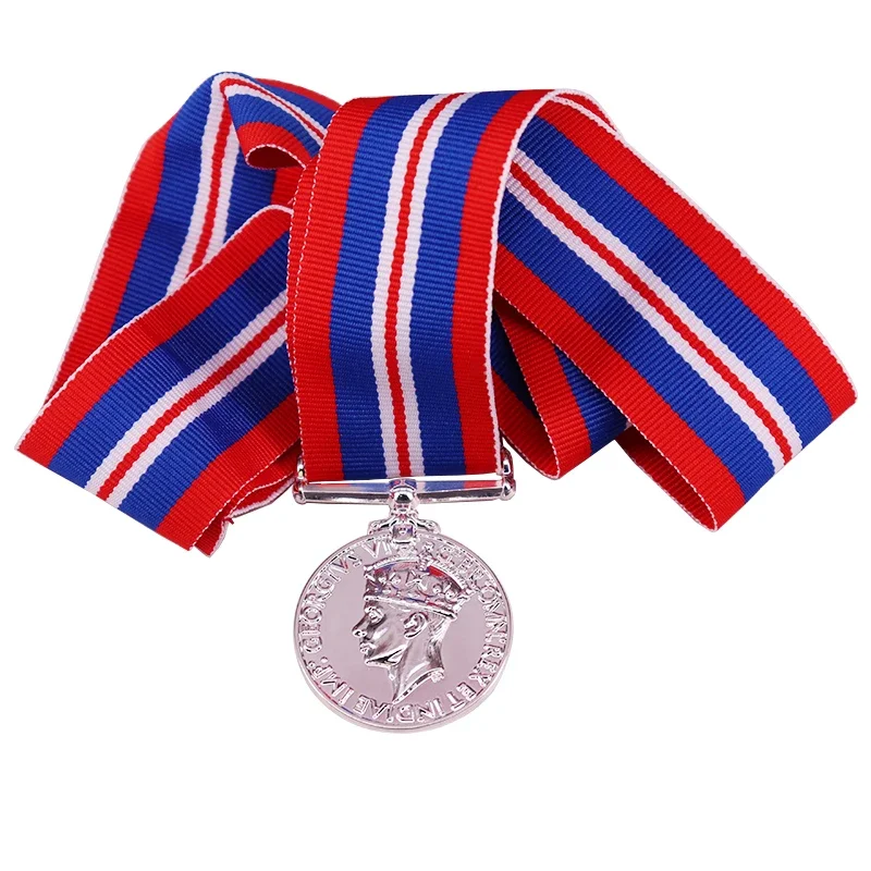 

Original British Jewelry Campaign Retro Service 1939-1945 Medal