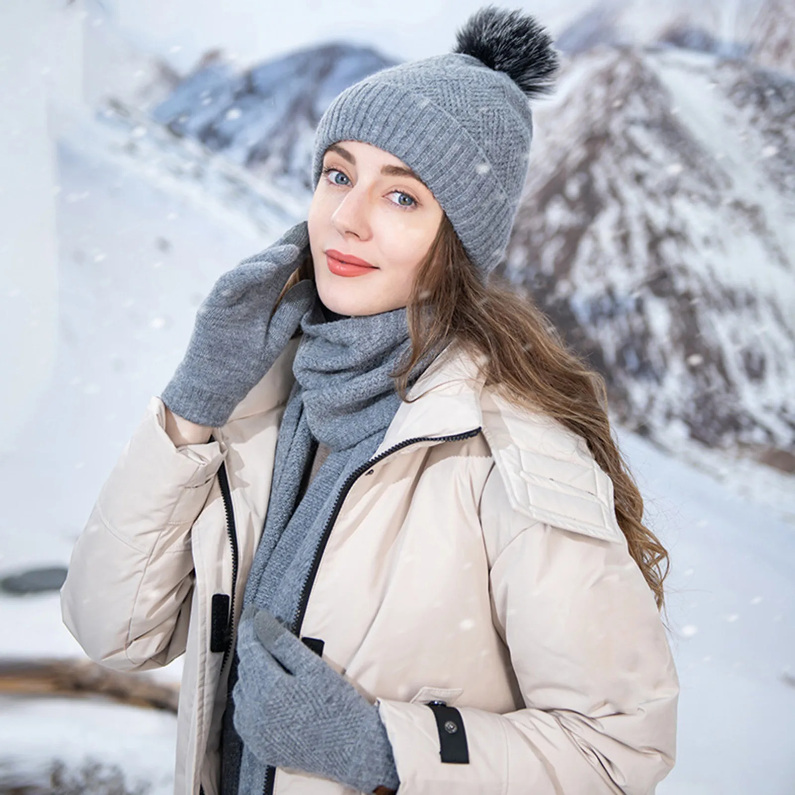 Adult Warm Hat Scarf three-piece Set Outdoor Knitted Cap Scarf Gloves Winter Women Fashion Winter Scarf Woman