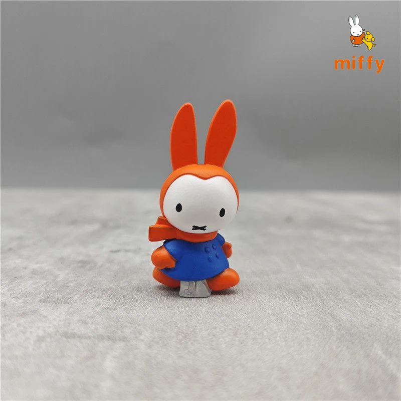 Figurines Miffy Kawaii, série familiale créative, ornements de bureau, dessin animé, figurine d'action Dopamine, accessoires Anime, cadeau parfait